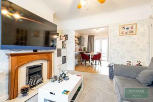 Photo 7- click for photo gallery